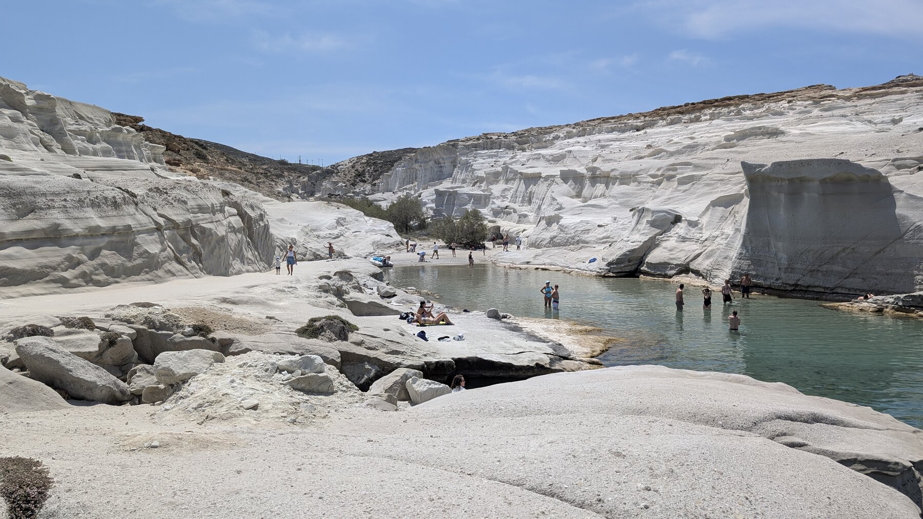 The swimming hole of Sarakiniko beach