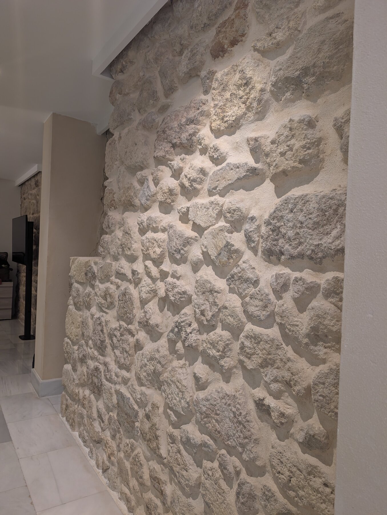 Another view of the wall of our hotel room.