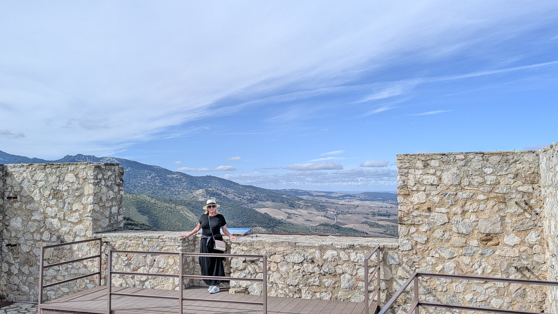 We were extremely lucky to have the top to ourselves for a good 10-15 minutes